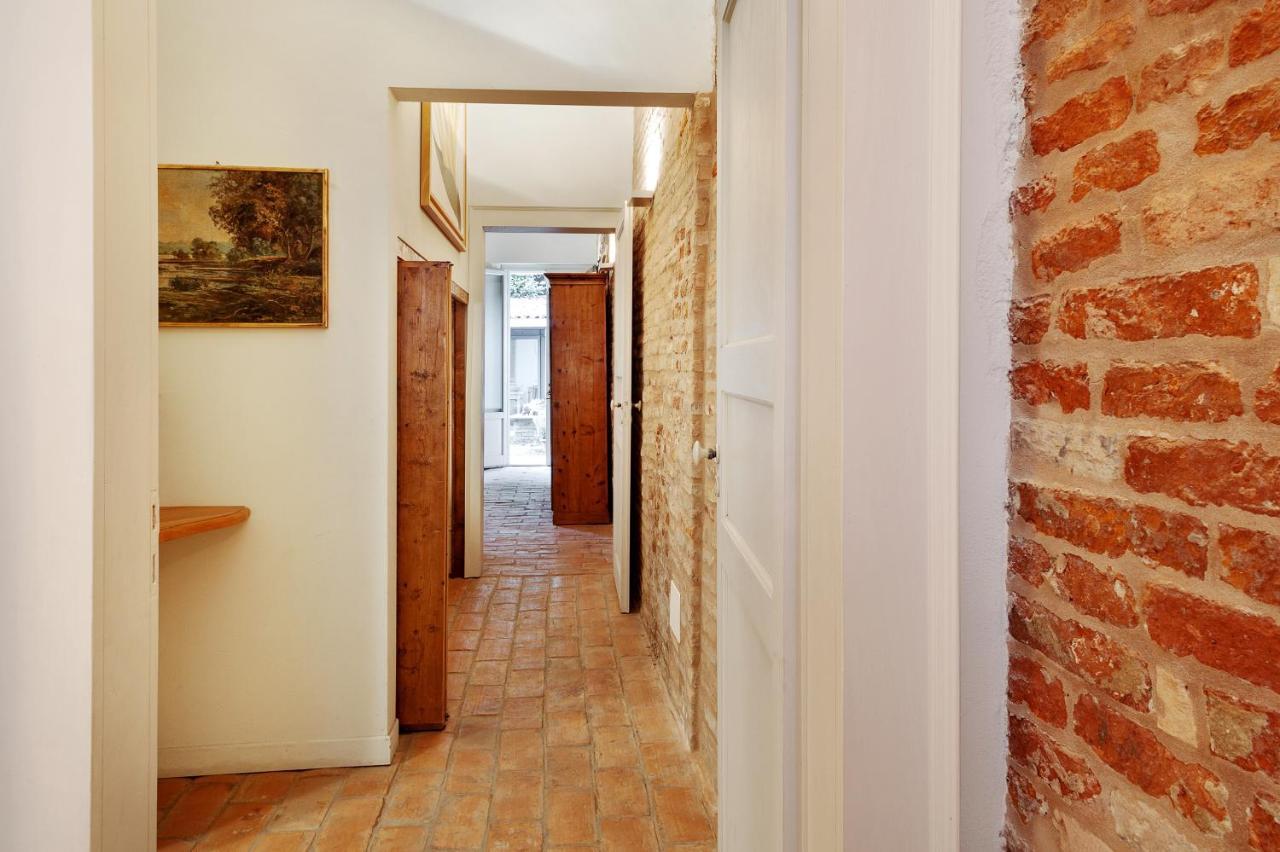La Dimora Medievale Del Duca Ferrara Exteriér fotografie